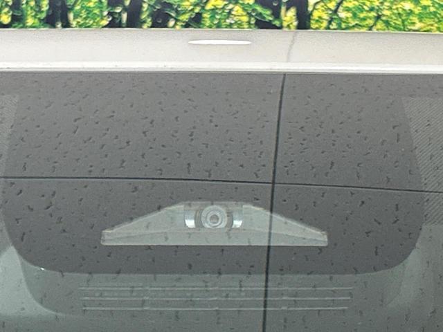 ノア S-Z 後席モニター 純正10.5型ディスプレイオーディオ 両側電動ドア 快適パッケージ バックカメラ セーフティセンス レーダークルーズ 禁煙車 電動リアゲート ハーフレザーシート ドラレコ(6枚目)