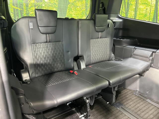 ノア S-Z 後席モニター 純正10.5型ディスプレイオーディオ 両側電動ドア 快適パッケージ バックカメラ セーフティセンス レーダークルーズ 禁煙車 電動リアゲート ハーフレザーシート ドラレコ(9枚目)