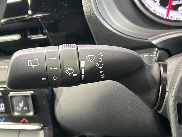 ノア S-Z 後席モニター 純正10.5型ディスプレイオーディオ 両側電動ドア 快適パッケージ バックカメラ セーフティセンス レーダークルーズ 禁煙車 電動リアゲート ハーフレザーシート ドラレコ(47枚目)