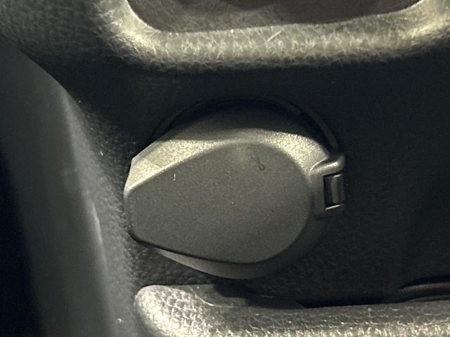 ノア S-Z 後席モニター 純正10.5型ディスプレイオーディオ 両側電動ドア 快適パッケージ バックカメラ セーフティセンス レーダークルーズ 禁煙車 電動リアゲート ハーフレザーシート ドラレコ(63枚目)