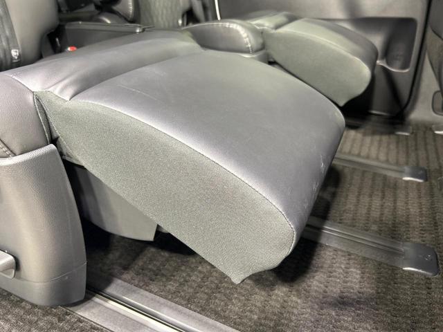 ノア S-Z 後席モニター 純正10.5型ディスプレイオーディオ 両側電動ドア 快適パッケージ バックカメラ セーフティセンス レーダークルーズ 禁煙車 電動リアゲート ハーフレザーシート ドラレコ(70枚目)