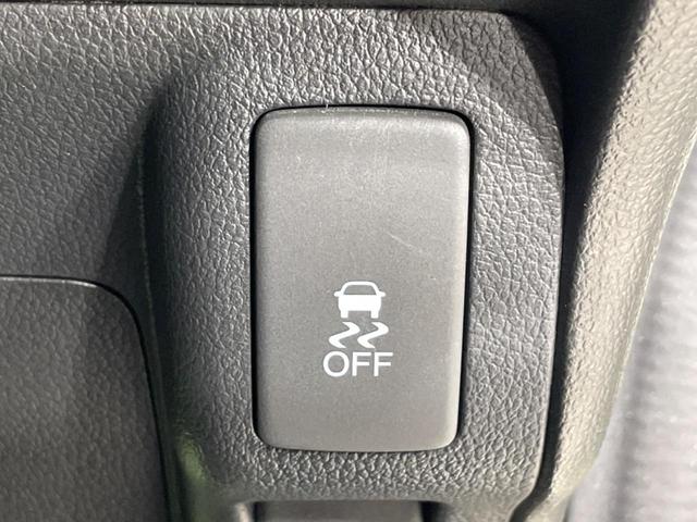 N-BOXカスタム G・ターボパッケージ ターボ 両側電動ドア 純正SDナビ バックカメラ スマートキー HIDヘッド ETC クルコン オートライト オートエアコン 純正15インチアルミ CD DVD再生 地デジ パドルシフト(40枚目)