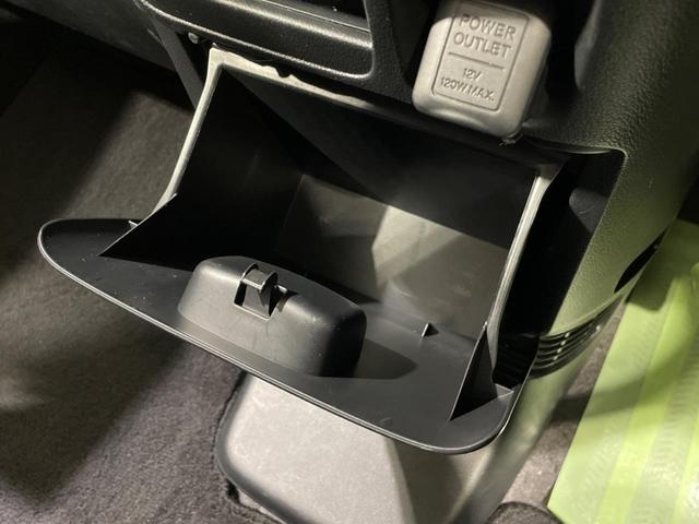 N-BOXカスタム G・ターボパッケージ ターボ 両側電動ドア 純正SDナビ バックカメラ スマートキー HIDヘッド ETC クルコン オートライト オートエアコン 純正15インチアルミ CD DVD再生 地デジ パドルシフト(44枚目)