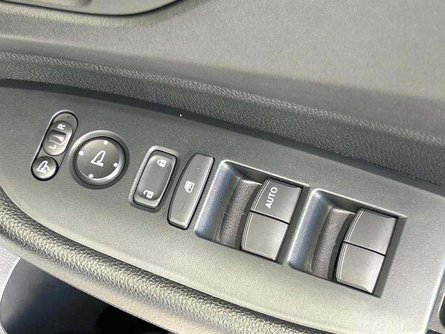 ＷＲ－Ｖ Ｘ　登録済未使用車　バックカメラ　メーカーディスプレイオーディオ　ホンダセンシング　ＬＥＤヘッドライト　クリアランスソナー　レーダークルーズコントロール　オートエアコン　フルセグ　電動格納ミラー（31枚目）
