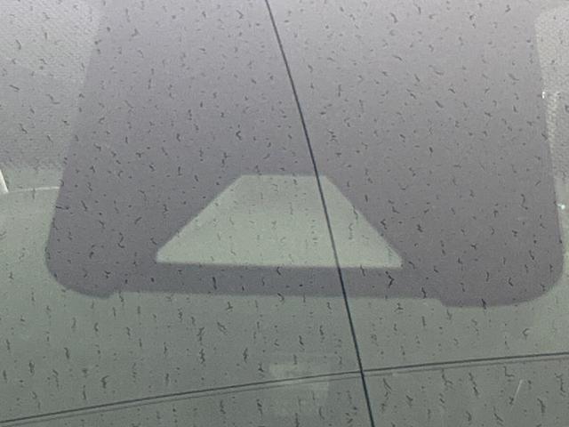 ヤリスクロス ハイブリッドZ メーカーディスプレイオーディオ 全周囲カメラ セーフティセンス 禁煙車 ブラインドスポットモニター パワーシート シートヒーター クリアランスソナー レーダークルーズコントロール ETC ドラレコ(5枚目)