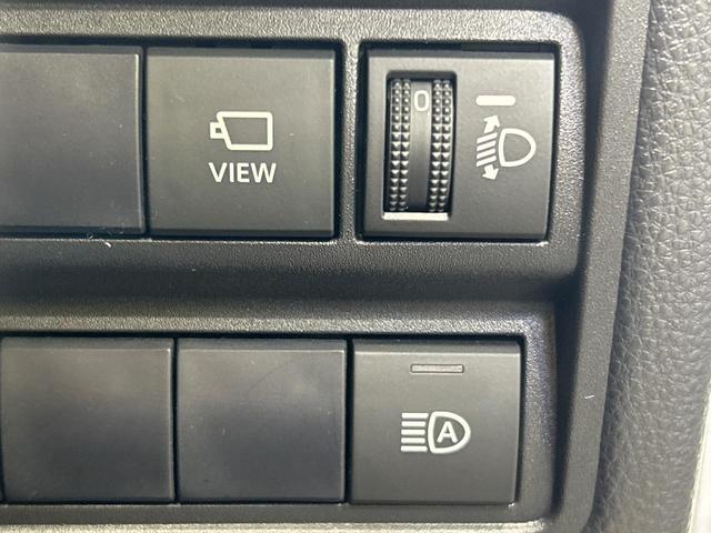 ヤリスクロス ハイブリッドZ メーカーディスプレイオーディオ 全周囲カメラ セーフティセンス 禁煙車 ブラインドスポットモニター パワーシート シートヒーター クリアランスソナー レーダークルーズコントロール ETC ドラレコ(30枚目)