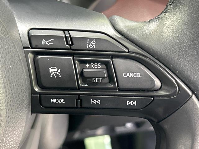 ヤリスクロス ハイブリッドZ メーカーディスプレイオーディオ 全周囲カメラ セーフティセンス 禁煙車 ブラインドスポットモニター パワーシート シートヒーター クリアランスソナー レーダークルーズコントロール ETC ドラレコ(46枚目)