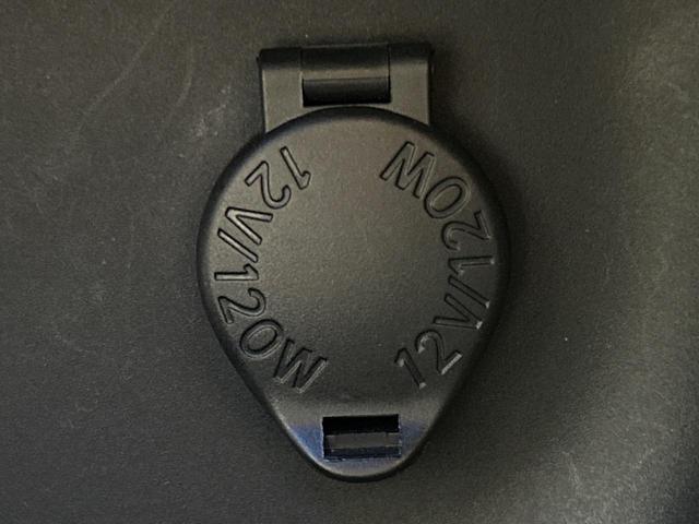 ヤリスクロス ハイブリッドZ メーカーディスプレイオーディオ 全周囲カメラ セーフティセンス 禁煙車 ブラインドスポットモニター パワーシート シートヒーター クリアランスソナー レーダークルーズコントロール ETC ドラレコ(56枚目)