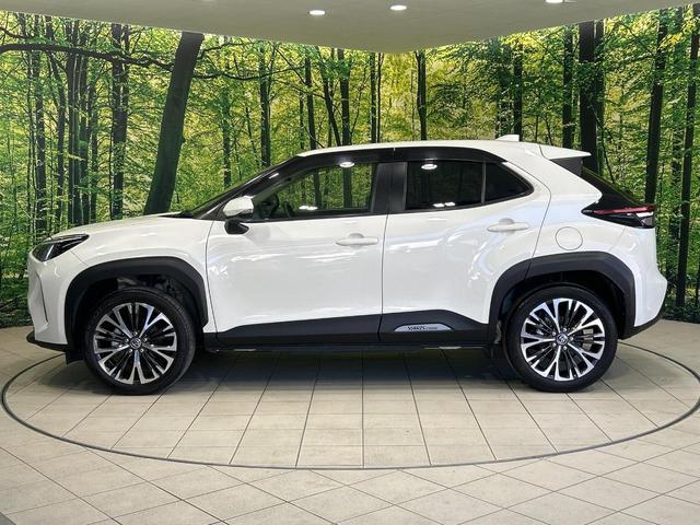 ヤリスクロス ハイブリッドZ メーカーディスプレイオーディオ 全周囲カメラ セーフティセンス 禁煙車 ブラインドスポットモニター パワーシート シートヒーター クリアランスソナー レーダークルーズコントロール ETC ドラレコ(61枚目)