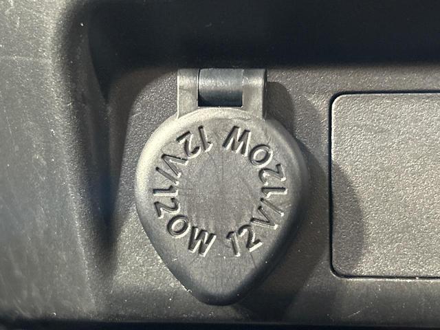 ルーミー カスタムG S 両側電動スライドドア SDナビ バックカメラ スマートアシスト 禁煙車 Bluetooth フルセグ CD/DVD再生 スマートキー LEDヘッド ETC 車線逸脱警報 オートライト(29枚目)