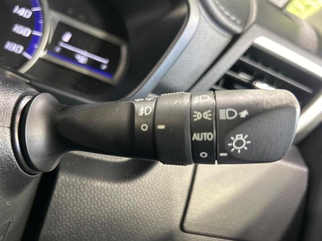 ルーミー カスタムG S 両側電動スライドドア SDナビ バックカメラ スマートアシスト 禁煙車 Bluetooth フルセグ CD/DVD再生 スマートキー LEDヘッド ETC 車線逸脱警報 オートライト(34枚目)