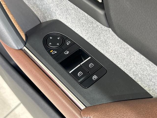 ＭＸ－３０ ベースグレード　全周囲カメラ　純正８．８型ナビ　シートヒーター　禁煙車　ユーティリティＰＫＧ　茶内装　スマートブレーキサポート　ブラインドスポットモニター　Ｂｌｕｅｔｏｏｔｈ　フルセグＴＶ　ＥＴＣ　ＬＥＤランプ（39枚目）