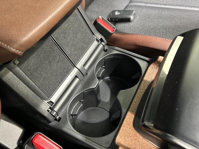 ＭＸ－３０ ベースグレード　全周囲カメラ　純正８．８型ナビ　シートヒーター　禁煙車　ユーティリティＰＫＧ　茶内装　スマートブレーキサポート　ブラインドスポットモニター　Ｂｌｕｅｔｏｏｔｈ　フルセグＴＶ　ＥＴＣ　ＬＥＤランプ（61枚目）