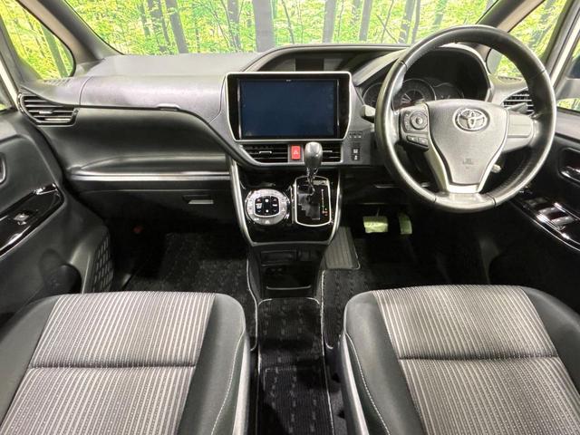 ヴォクシー ZS 煌II モデリスタエアロ 後席モニター 純正10型ナビ 両側電動スライドドア 後期型 禁煙車 セーフティセンス リアオートエアコン バックカメラ ETC クルコン クリアランスソナー LEDランプ(2枚目)