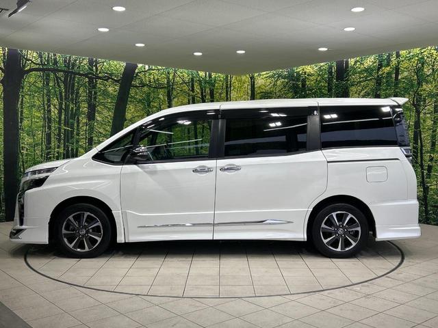 ヴォクシー ZS 煌II モデリスタエアロ 後席モニター 純正10型ナビ 両側電動スライドドア 後期型 禁煙車 セーフティセンス リアオートエアコン バックカメラ ETC クルコン クリアランスソナー LEDランプ(59枚目)