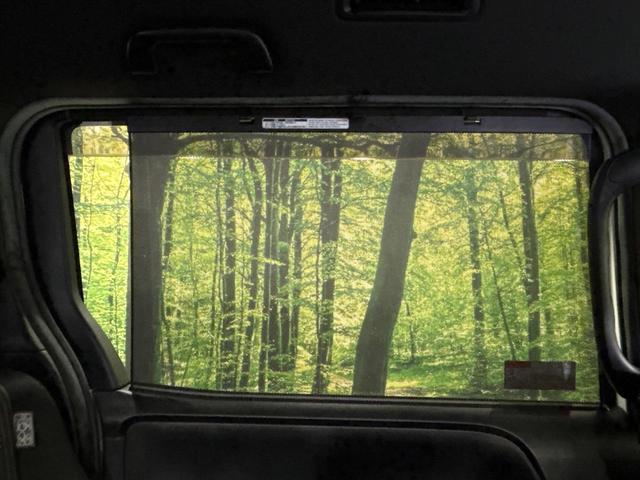 ヴォクシー ZS 煌II モデリスタエアロ 後席モニター 純正10型ナビ 両側電動スライドドア 後期型 禁煙車 セーフティセンス リアオートエアコン バックカメラ ETC クルコン クリアランスソナー LEDランプ(67枚目)