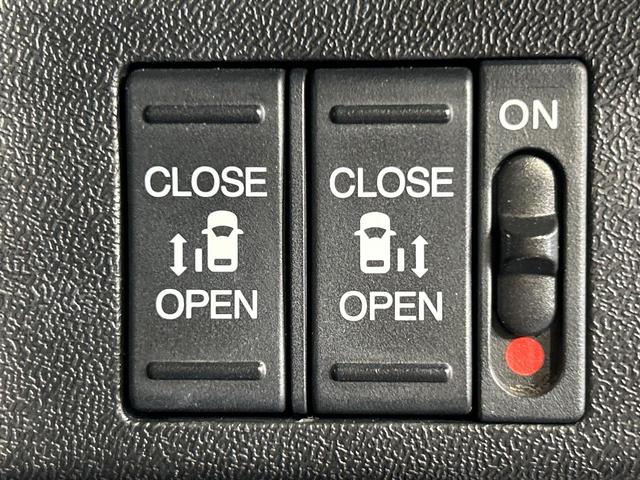 ステップワゴンスパーダ e:HEVスパーダ G・EX ホンダセンシング 後席モニター 純正10型ナビ 両側電動スライドドア 禁煙車 シートヒーター バックカメラ Bluetooth ETC ドラレコ リアオートエアコン ハーフレザーシート LEDヘッドランプ(6枚目)