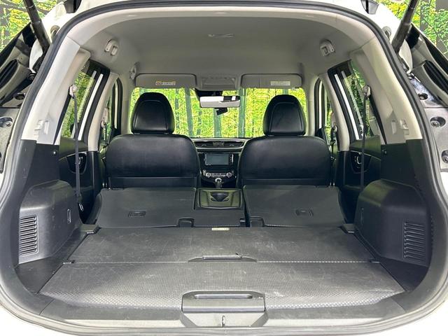 エクストレイル ２０Ｘｉ　全周囲カメラ　ナビ　プロパイロット　エマージェンシーブレーキ　禁煙車　デジタルインナーミラー　電動リアゲート　Ｂｌｕｅｔｏｏｔｈ　ドラレコ　ＥＴＣ　電動パーキング　ＬＥＤランプ　純正１８インチアルミ（11枚目）