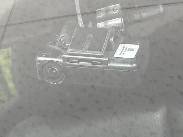 エクストレイル ２０Ｘｉ　全周囲カメラ　ナビ　プロパイロット　エマージェンシーブレーキ　禁煙車　デジタルインナーミラー　電動リアゲート　Ｂｌｕｅｔｏｏｔｈ　ドラレコ　ＥＴＣ　電動パーキング　ＬＥＤランプ　純正１８インチアルミ（25枚目）