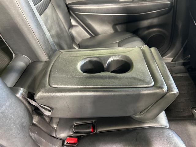 エクストレイル ２０Ｘｉ　全周囲カメラ　ナビ　プロパイロット　エマージェンシーブレーキ　禁煙車　デジタルインナーミラー　電動リアゲート　Ｂｌｕｅｔｏｏｔｈ　ドラレコ　ＥＴＣ　電動パーキング　ＬＥＤランプ　純正１８インチアルミ（62枚目）