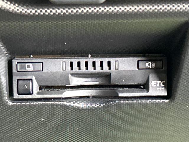 ライズ Z 全周囲カメラ 純正9型ナビ ブラインドスポットモニター スマアシ シートヒーター Bluetooth ETC ドラレコ LEDシーケシャルランプ 純正17インチアルミ アダプティブクルーズ(34枚目)