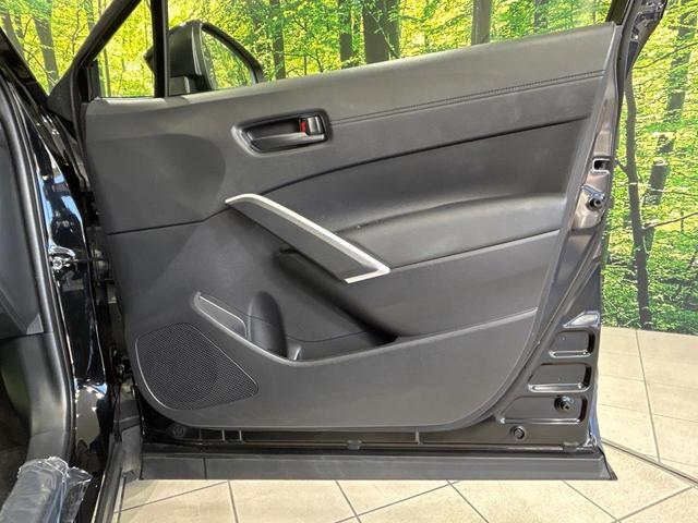 カローラクロス ハイブリッド G ディスプレイオーディオ バックカメラ セーフティセンス レーダークルーズ 禁煙車 ドラレコ コーナーセンサー スマートキー LEDヘッド ビルトインETC オートハイビーム 車線逸脱警報(37枚目)