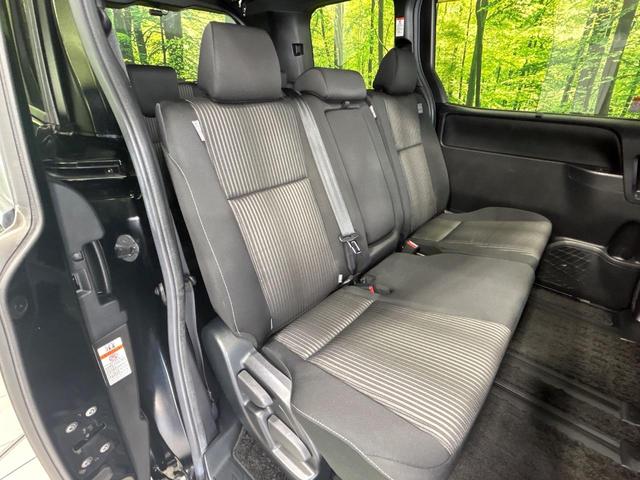 ヴォクシー ZS 煌II 後席モニター 純正10型ナビ 両側電動ドア リアオートエアコン 純正16インチアルミ 禁煙車 セーフティセンス ドラレコ コーナーセンサー スマートキー LEDヘッド ビルトインETC クルコン(9枚目)