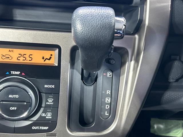 ハスラー Ｊ　禁煙車　デュアルカメラブレーキサポート　純正ＳＤナビ　全周囲カメラ　シートヒーター　２トーンカラー　ドラレコ　ＥＴＣ　レーンアシスト　オートエアコン　Ｂｌｕｅｔｏｏｔｈ再生　ＣＤ／ＤＶＤ再生（24枚目）