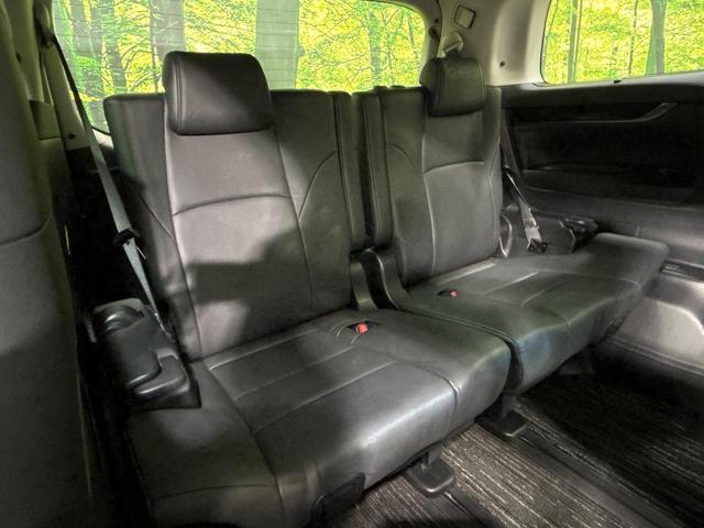 ヴェルファイア ２．５Ｚ　Ｇエディション　エアロ　フリップダウンモニター　純正９インチナビ　両側電動ドア　電動リヤゲート　バックカメラ　禁煙車　レザーシート　コーナーセンサー　スマートキー　ＬＥＤヘッド　ビルトインＥＴＣ　クルコン（9枚目）