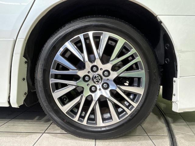 ヴェルファイア ２．５Ｚ　Ｇエディション　エアロ　フリップダウンモニター　純正９インチナビ　両側電動ドア　電動リヤゲート　バックカメラ　禁煙車　レザーシート　コーナーセンサー　スマートキー　ＬＥＤヘッド　ビルトインＥＴＣ　クルコン（22枚目）