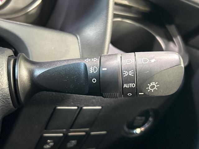 ヴェルファイア ２．５Ｚ　Ｇエディション　エアロ　フリップダウンモニター　純正９インチナビ　両側電動ドア　電動リヤゲート　バックカメラ　禁煙車　レザーシート　コーナーセンサー　スマートキー　ＬＥＤヘッド　ビルトインＥＴＣ　クルコン（47枚目）