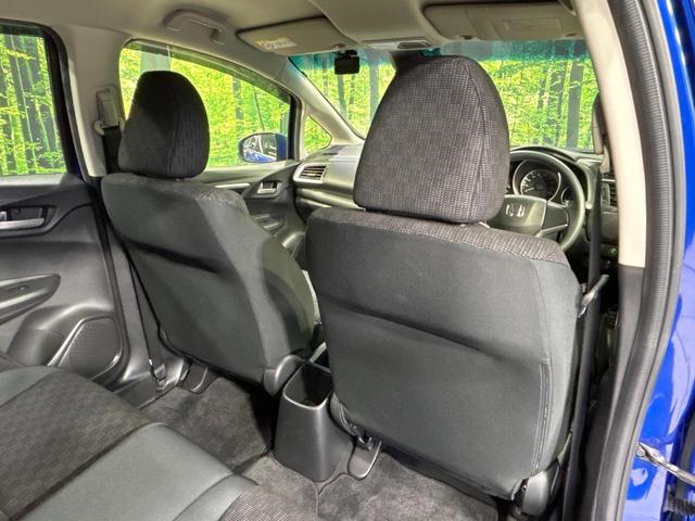 フィット 13G・Fパッケージ SDナビ バックカメラ?シティブレーキアクティブシステム 禁煙車 前後ドライブレコーダー スマートキー ETC Bluetooth再生 CD/DVD再生 フルセグ ステアリングスイッチ(40枚目)