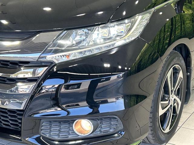 オデッセイ アブソルート・Xホンダセンシング フリップダウンモニター 両側電動ドア 純正8インチSDナビ バックカメラ レーダークルーズ 禁煙車 ハーフレザーシート パワーシート LEDヘッド ビルトインETC 車線逸脱警報 オートライト(13枚目)