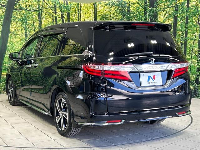 オデッセイ アブソルート・Xホンダセンシング フリップダウンモニター 両側電動ドア 純正8インチSDナビ バックカメラ レーダークルーズ 禁煙車 ハーフレザーシート パワーシート LEDヘッド ビルトインETC 車線逸脱警報 オートライト(17枚目)
