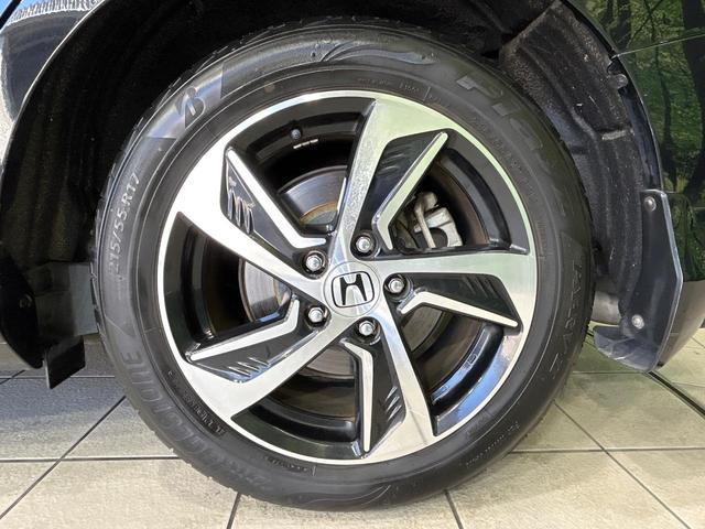 オデッセイ アブソルート・Xホンダセンシング フリップダウンモニター 両側電動ドア 純正8インチSDナビ バックカメラ レーダークルーズ 禁煙車 ハーフレザーシート パワーシート LEDヘッド ビルトインETC 車線逸脱警報 オートライト(27枚目)