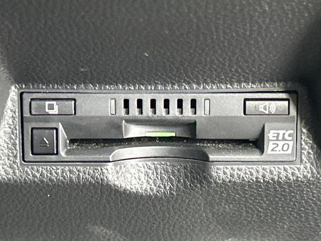 ヤリスクロス ハイブリッドZ 全周囲カメラ 純正8型ナビ 電動リアゲート セーフティセンス ブラインドスポットモニター シートヒーター パワーシート パーキングアシスト Bluetooth ETC(32枚目)