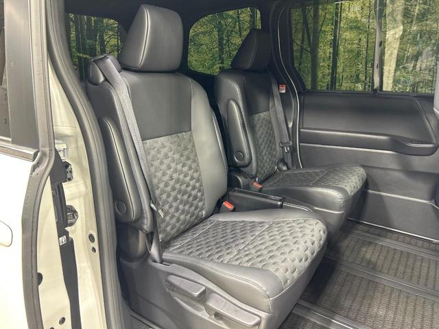 ヴォクシー ハイブリッドS-Z 全周囲カメラ 後席モニター 純正10.5型ナビ ブラインドスポット パーキングアシスト 両側電動スライドドア シートヒーター リアオートエアコン 3眼LEDランプ Bluetooth ETC(10枚目)