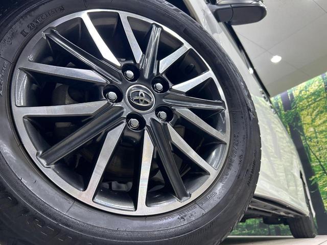 【純正１６インチアルミホイール】外観にマッチした純正アルミホイールを装着しております。各種社外アルミホイールや、スタッドレスタイヤも取扱いしております。是非ご相談ください♪