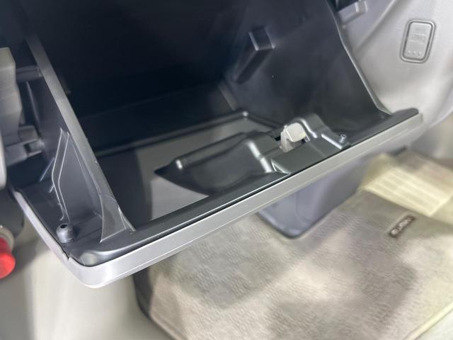 エブリイ ＰＡリミテッド　セーフティーサポート　禁煙車　コーナーセンサー　車線逸脱警報　オートライト　リモコンキー　ＵＳＢ電源ソケット　アイドリングストップ　キーレスキー　ヘッドライトレベライザー（32枚目）