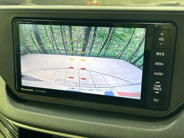 【バックカメラ】駐車時に後方がリアルタイム映像で確認できます。大型商業施設や立体駐車場での駐車時や、夜間のバック時に大活躍！運転スキルに関わらず、今や必須となった装備のひとつです！