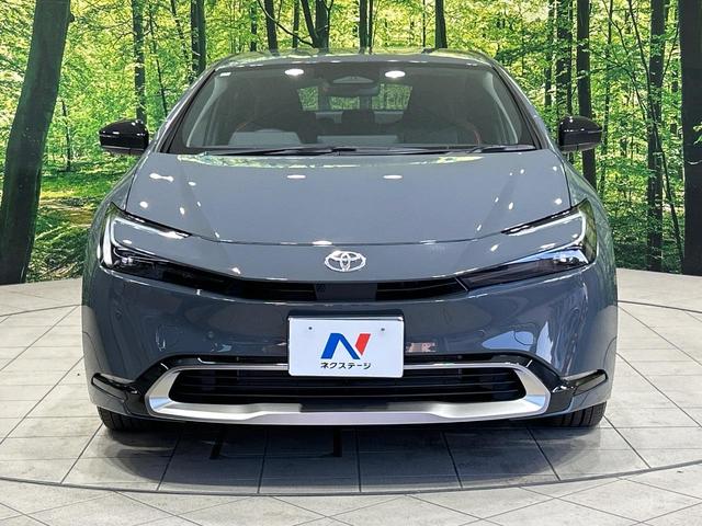 プリウス Ｚ　１２．３インチディスプレイオーディオ　全周囲カメラ　セーフティセンス　禁煙車　電動リアゲート　前席シートエアコン　パワーシート　コーナーセンサー　スマートキー　ＬＥＤヘッド　ビルトインＥＴＣ（14枚目）