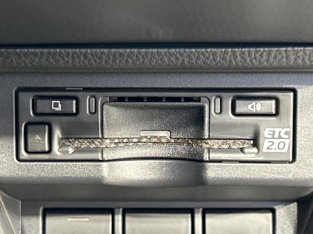 プリウス Ｚ　１２．３インチディスプレイオーディオ　全周囲カメラ　セーフティセンス　禁煙車　電動リアゲート　前席シートエアコン　パワーシート　コーナーセンサー　スマートキー　ＬＥＤヘッド　ビルトインＥＴＣ（45枚目）