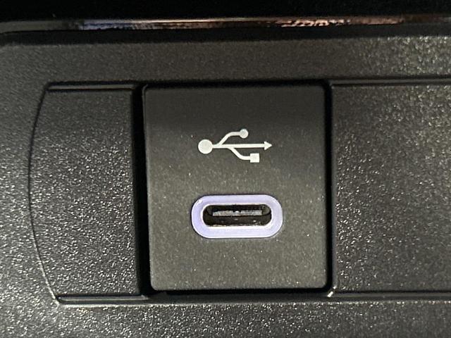 プリウス Ｚ　１２．３インチディスプレイオーディオ　全周囲カメラ　セーフティセンス　禁煙車　電動リアゲート　前席シートエアコン　パワーシート　コーナーセンサー　スマートキー　ＬＥＤヘッド　ビルトインＥＴＣ（54枚目）