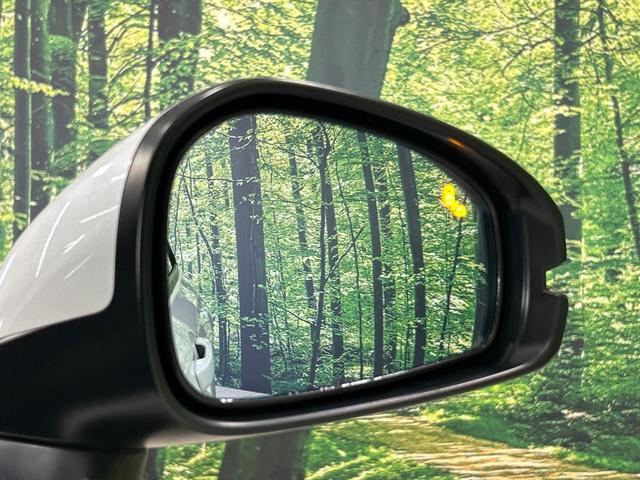 ヴェゼル e:HEV Z 純正9インチナビ バックカメラ ホンダセンシング レーダークルーズ 禁煙車 パワーバックドア ハーフレザーシート シートヒーター 前後ドラレコ コーナーセンサー レーンキープ スマートキー(6枚目)