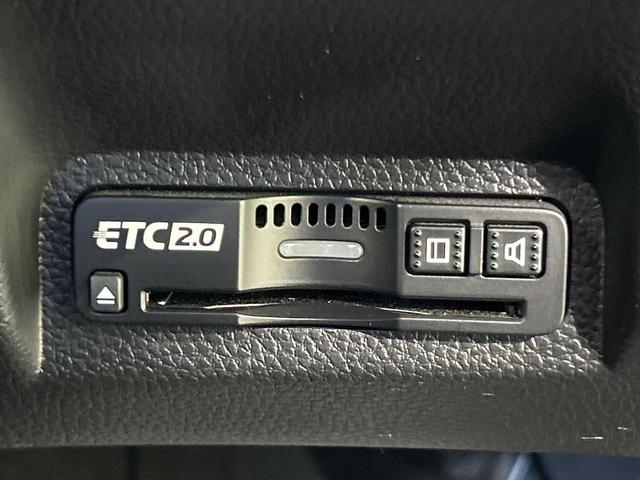 ヴェゼル e:HEV Z 純正9インチナビ バックカメラ ホンダセンシング レーダークルーズ 禁煙車 パワーバックドア ハーフレザーシート シートヒーター 前後ドラレコ コーナーセンサー レーンキープ スマートキー(40枚目)