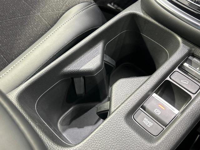 ヴェゼル e:HEV Z 純正9インチナビ バックカメラ ホンダセンシング レーダークルーズ 禁煙車 パワーバックドア ハーフレザーシート シートヒーター 前後ドラレコ コーナーセンサー レーンキープ スマートキー(52枚目)