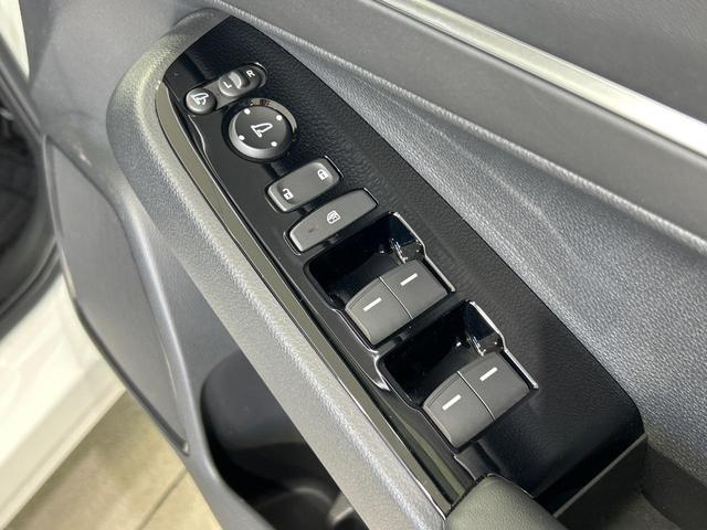ヴェゼル e:HEV Z 純正9インチナビ バックカメラ ホンダセンシング レーダークルーズ 禁煙車 パワーバックドア ハーフレザーシート シートヒーター 前後ドラレコ コーナーセンサー レーンキープ スマートキー(64枚目)