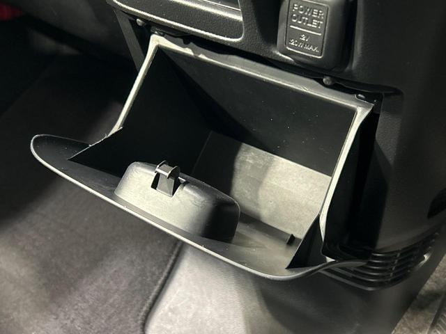 Ｎ－ＢＯＸカスタム Ｇ・Ｌパッケージ　オーディオ機器　電動スライドドア　ＨＩＤヘッド　スマートキー　オートエアコン　ＥＴＣ　オートライト　ステアリングスイッチ　ブラックインテリア　アイドリングストップ　ベンチシート　プライバシーガラス（47枚目）