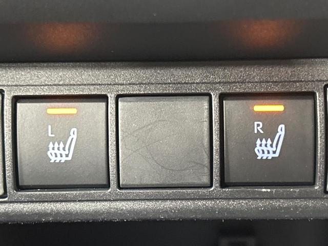 ヤリスクロス ハイブリッドＺ　全周囲カメラ　トヨタセーフティセンス　レーダークルーズ　禁煙車　ハーフレザーシート　シートヒーター　パワーシート　コーナーセンサー　レーンキープ　スマートキー　ＬＥＤヘッド　ディスプレイオーディオ（7枚目）