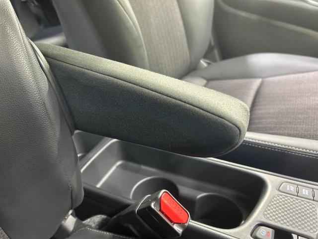 ヤリスクロス ハイブリッドＺ　全周囲カメラ　トヨタセーフティセンス　レーダークルーズ　禁煙車　ハーフレザーシート　シートヒーター　パワーシート　コーナーセンサー　レーンキープ　スマートキー　ＬＥＤヘッド　ディスプレイオーディオ（58枚目）